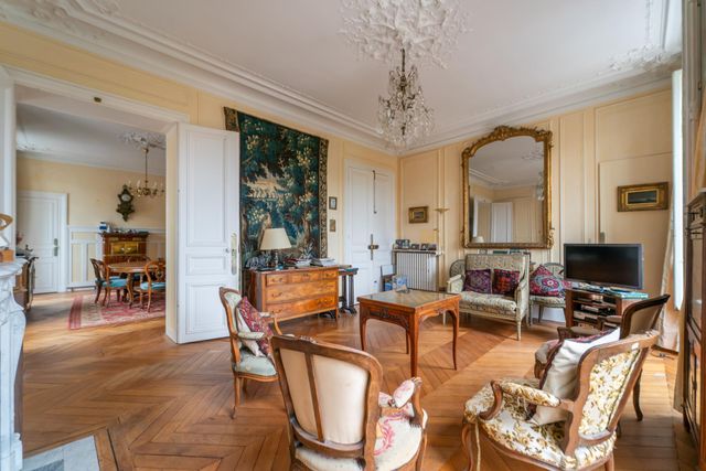 Appartement F6 à vendre - 6 pièces - 174.46 m2 - VERSAILLES - 78 - ILE-DE-FRANCE - Century 21 Fels Immobilier